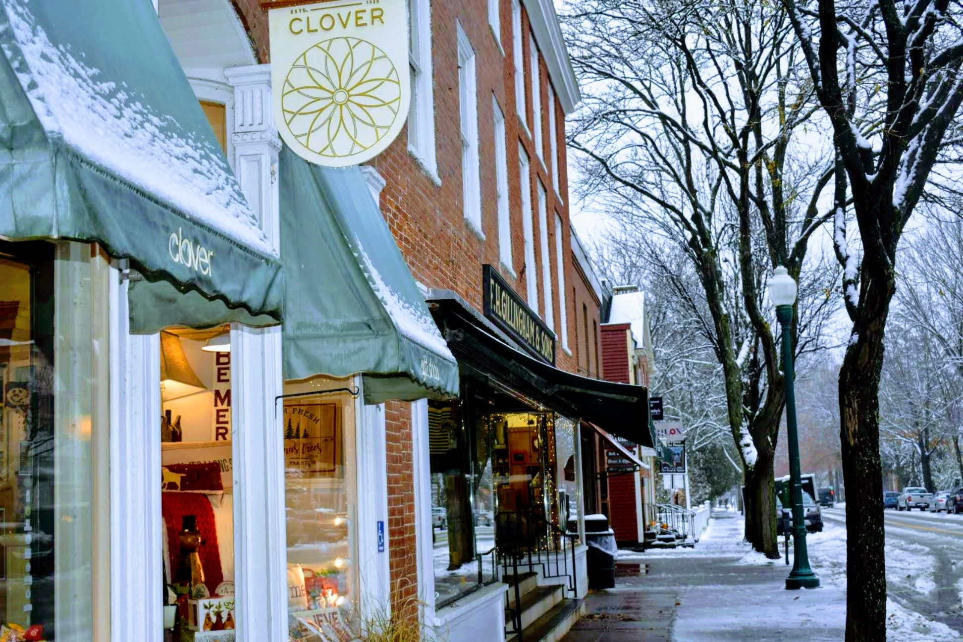 Elm Street shops
