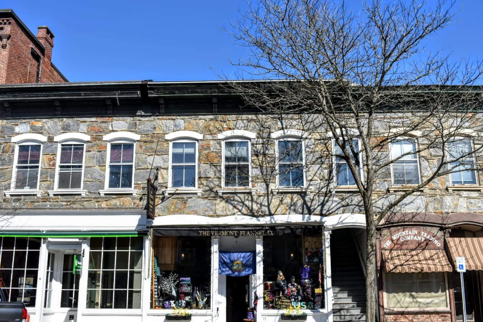 Elm Street Shops