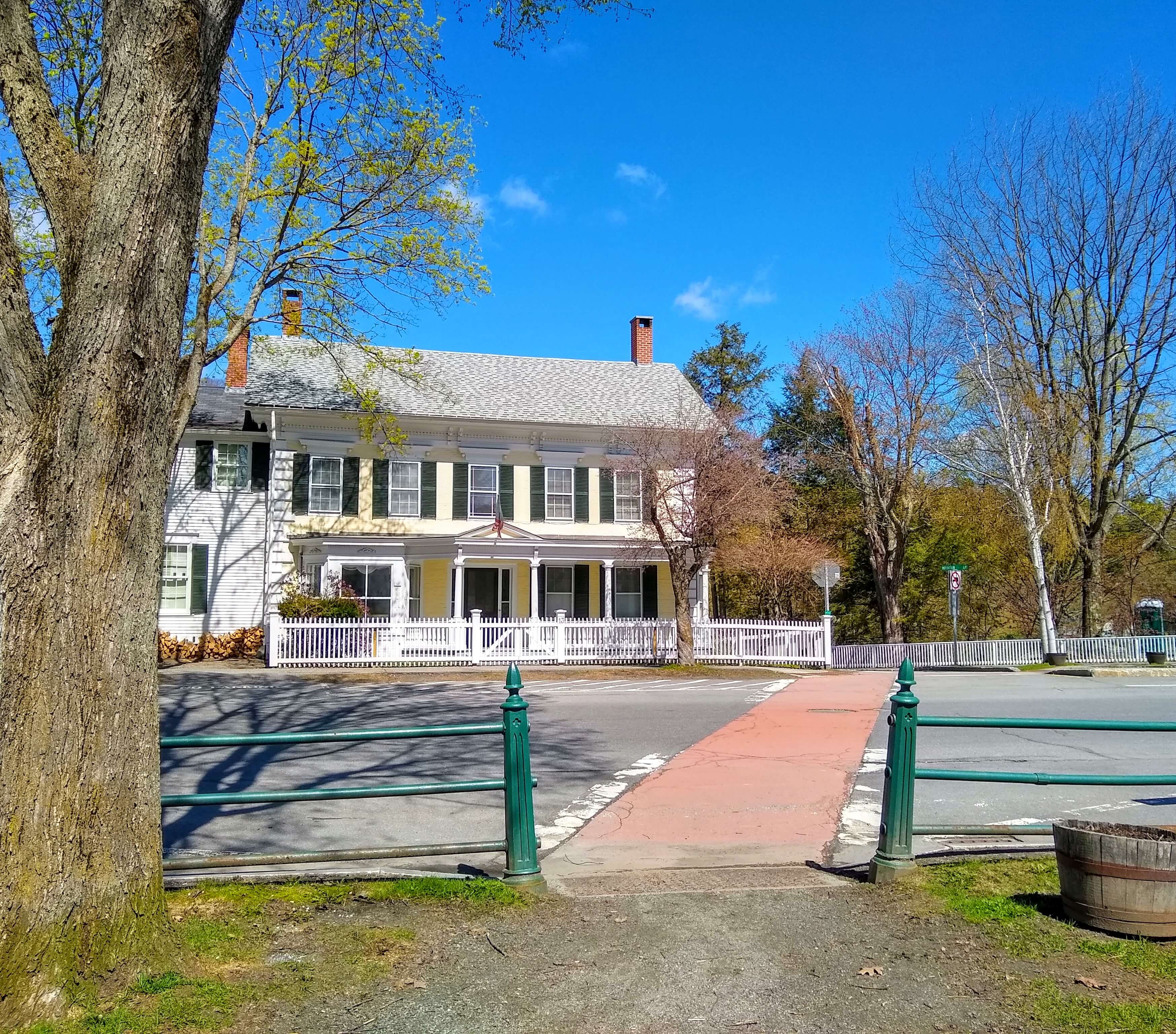 House off of the green in spring