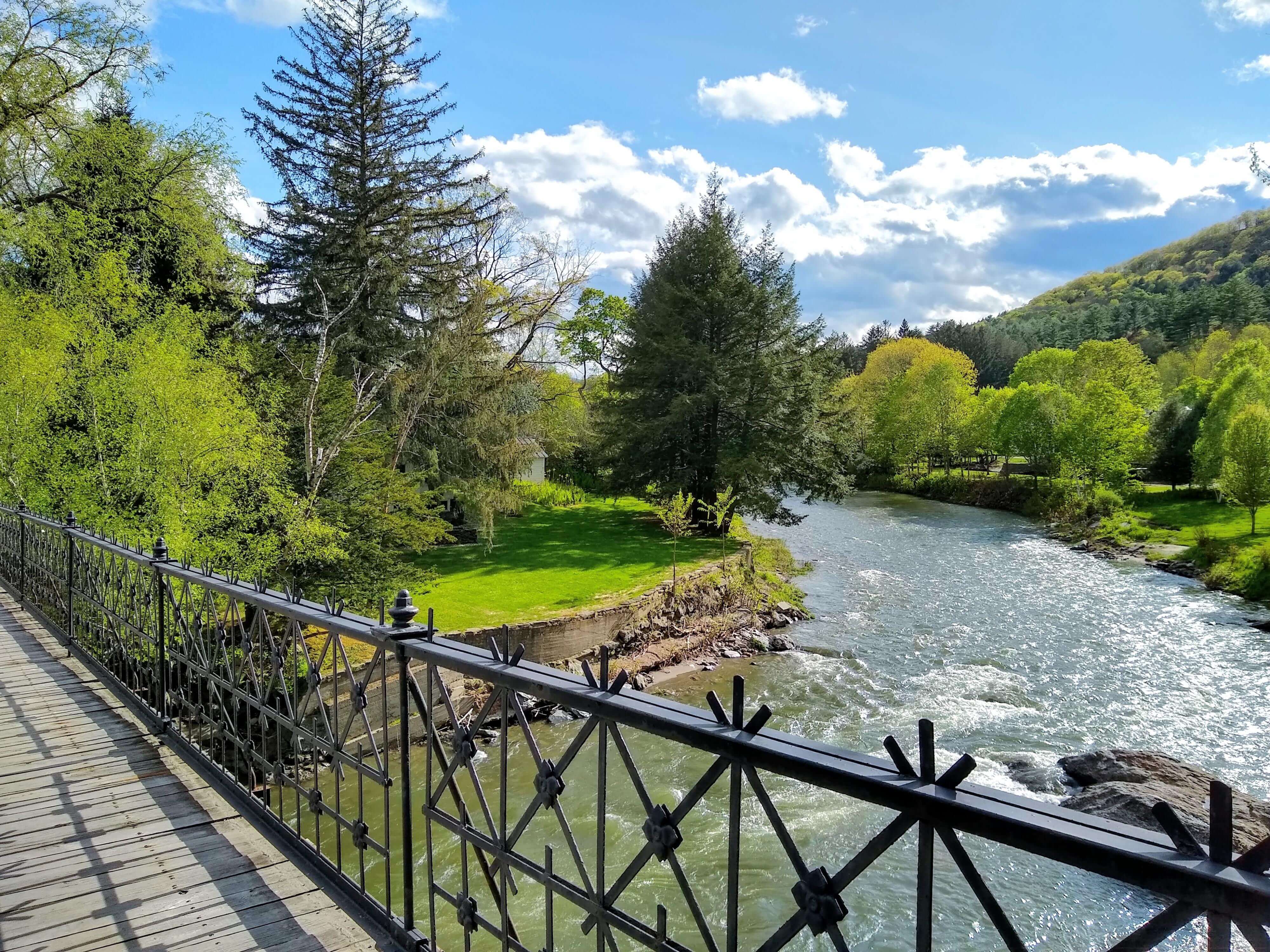 Metal bridge Ottauquechee spring