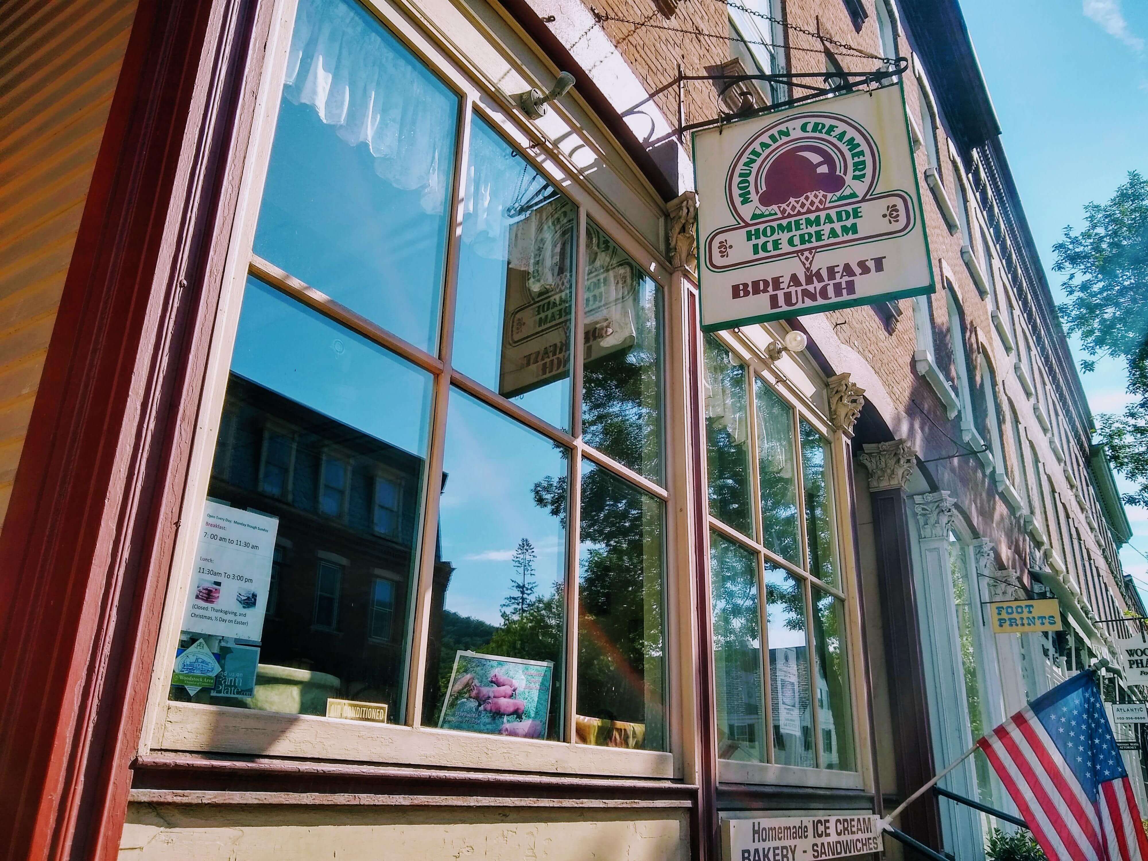 Exterior of Mountain Creamery in summer
