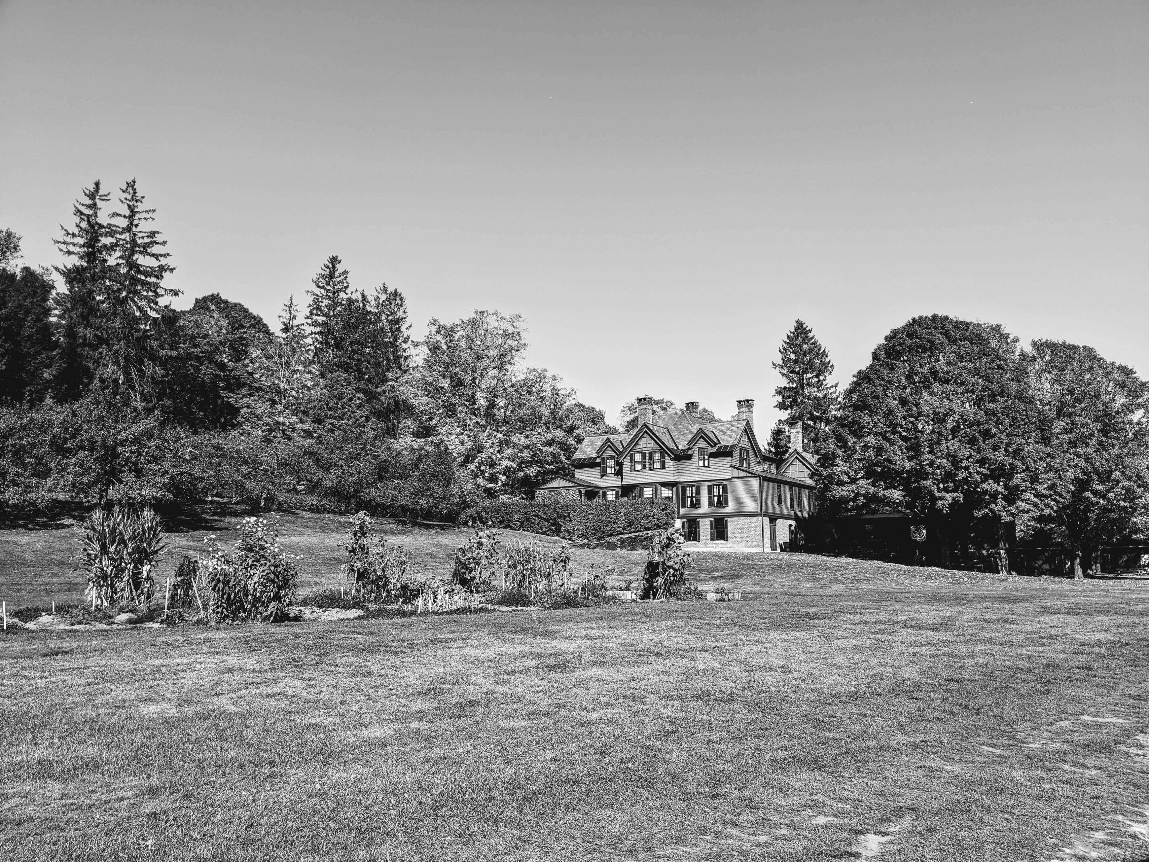 Billings Farm black and white