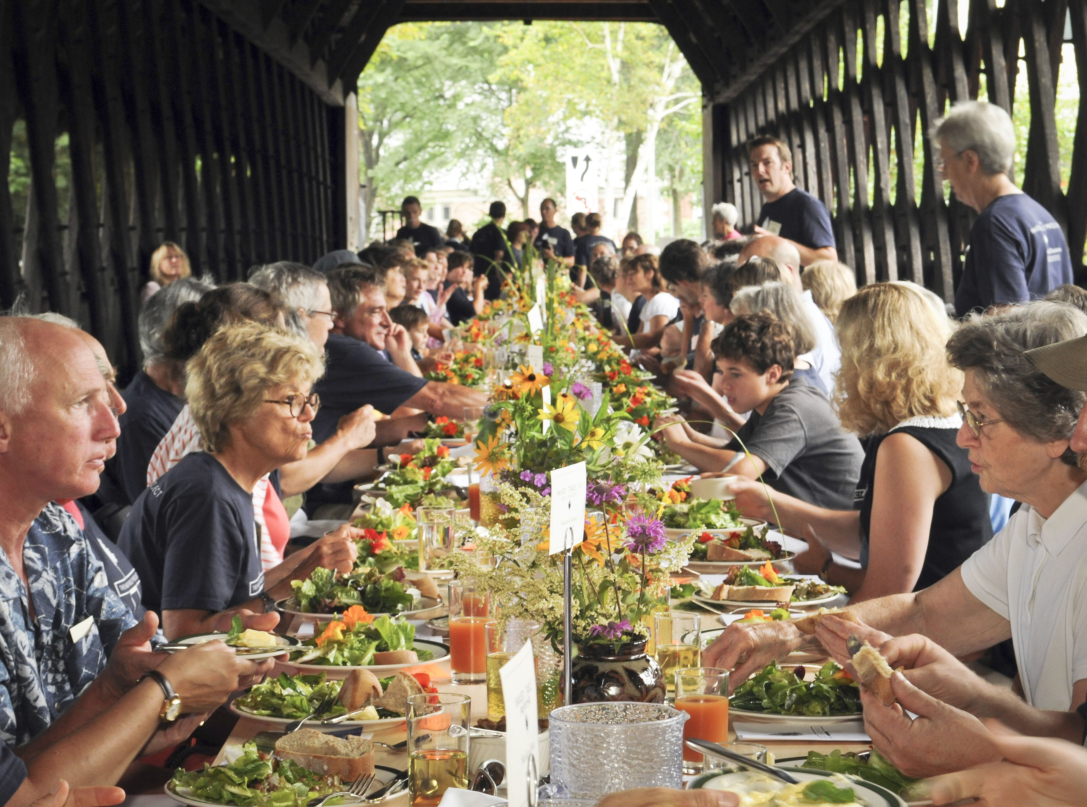 www.nakedtable.org