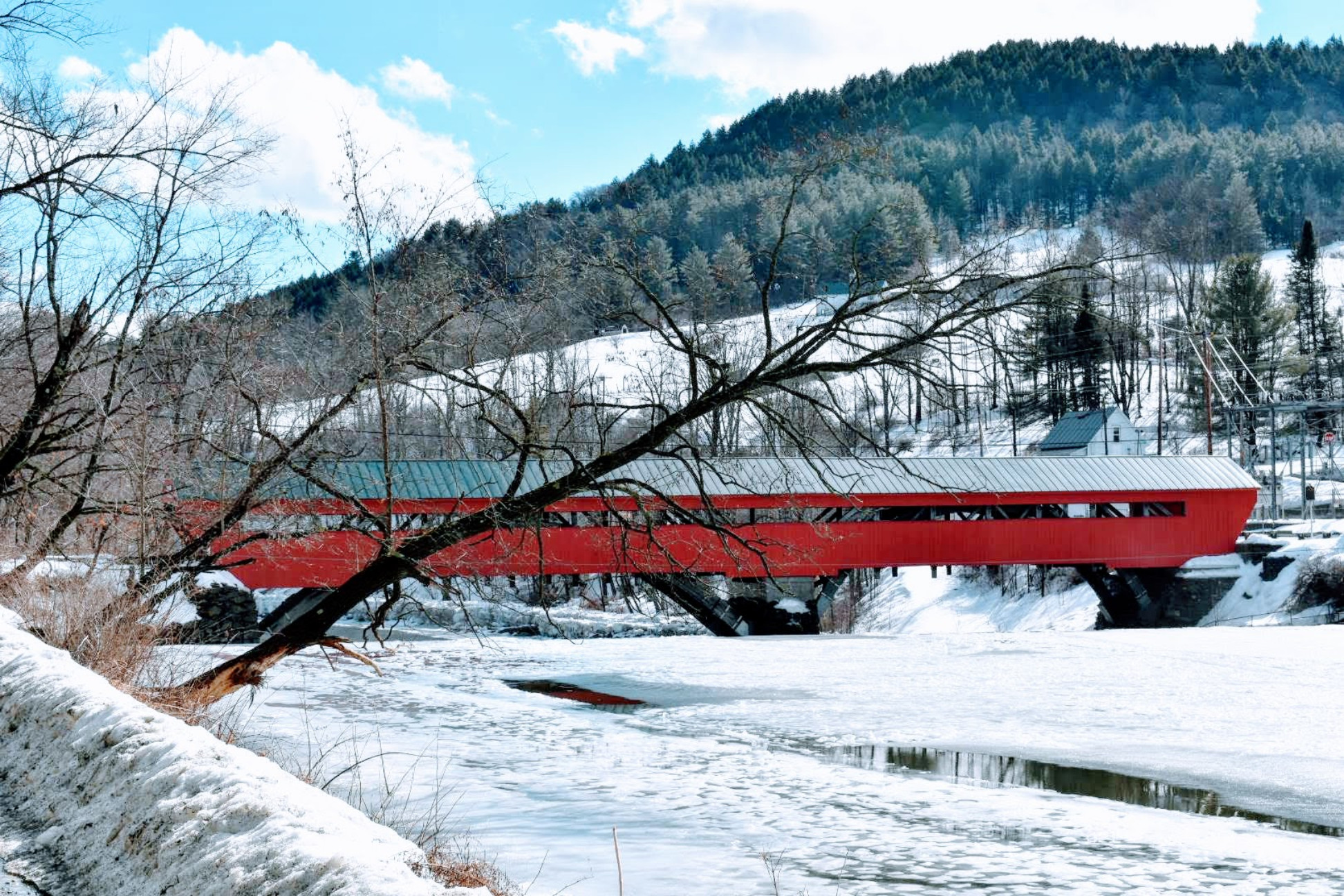 Taftsville Covered Bridge distance