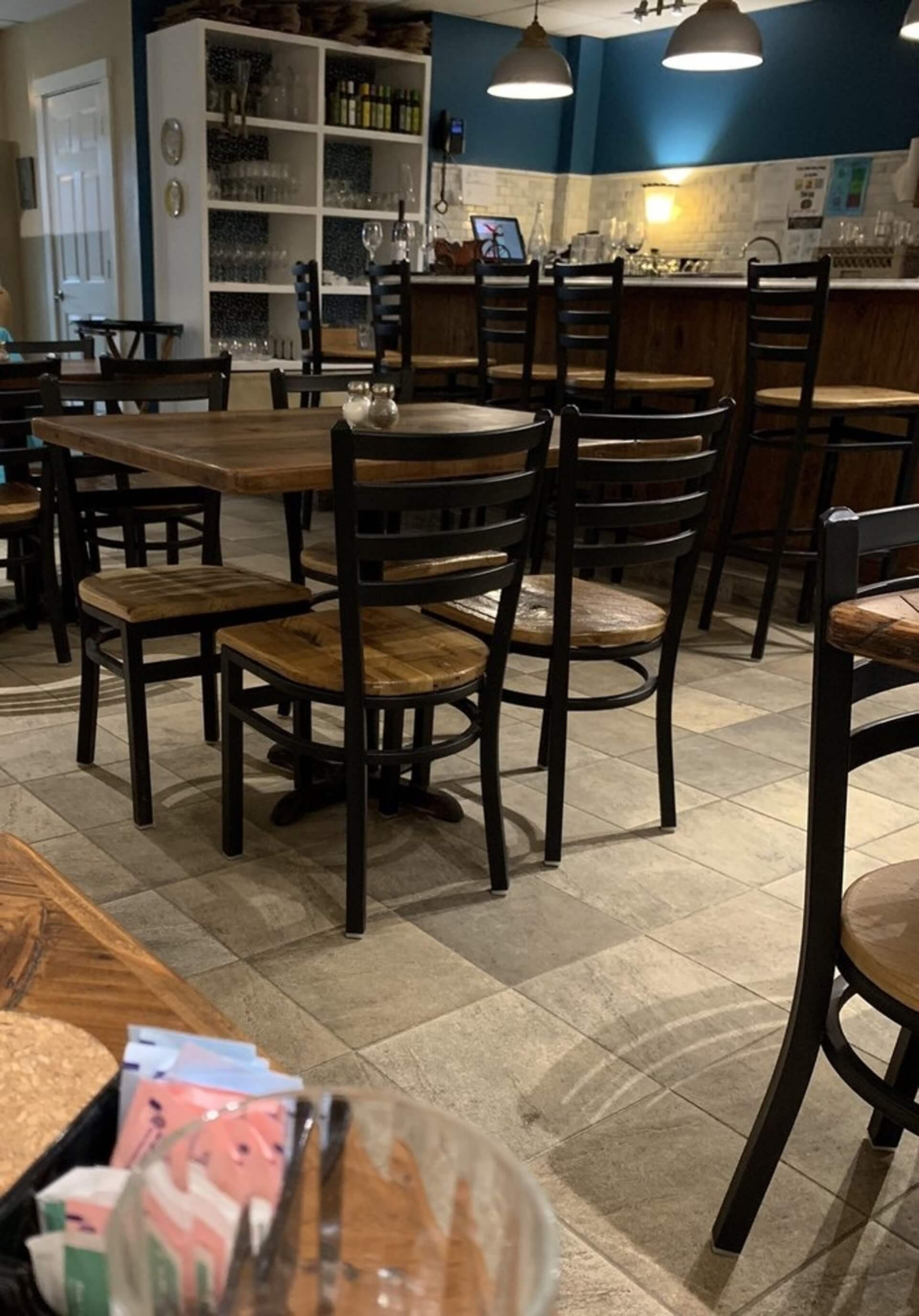 The Daily Catch interior