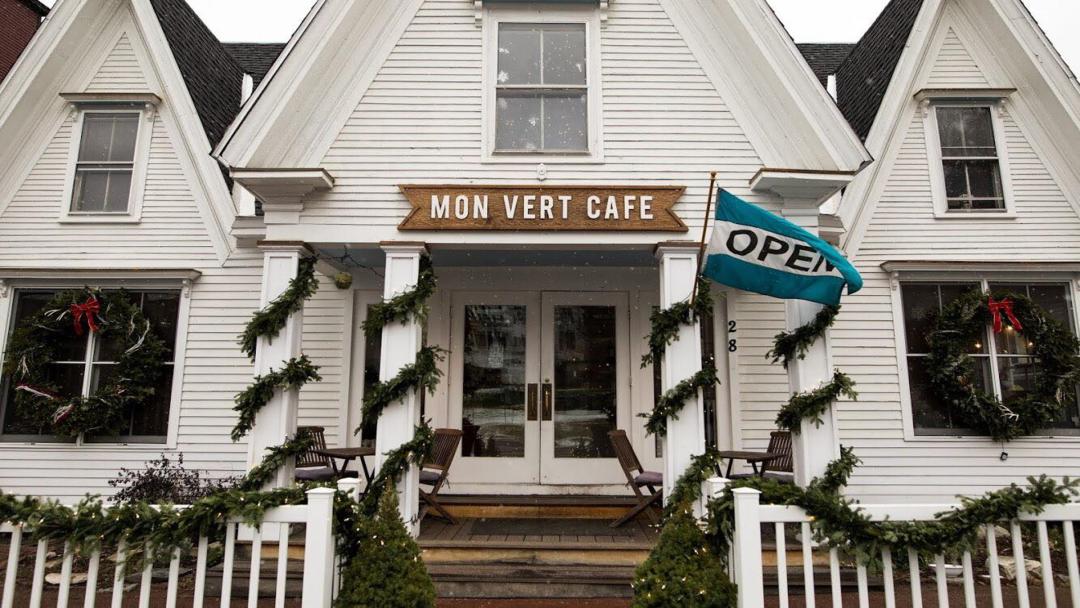 Mon Vert Cafe