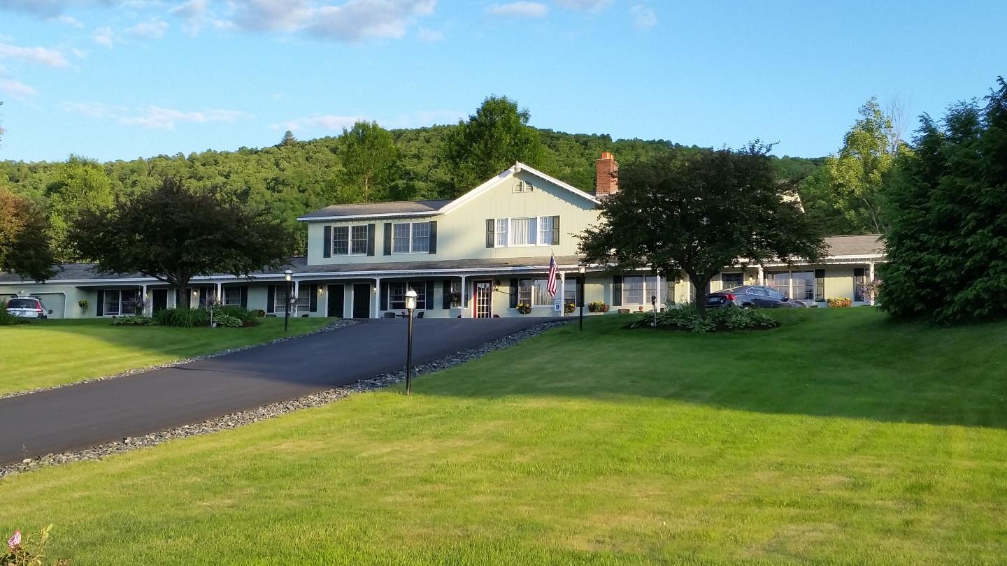 Braeside Lodging