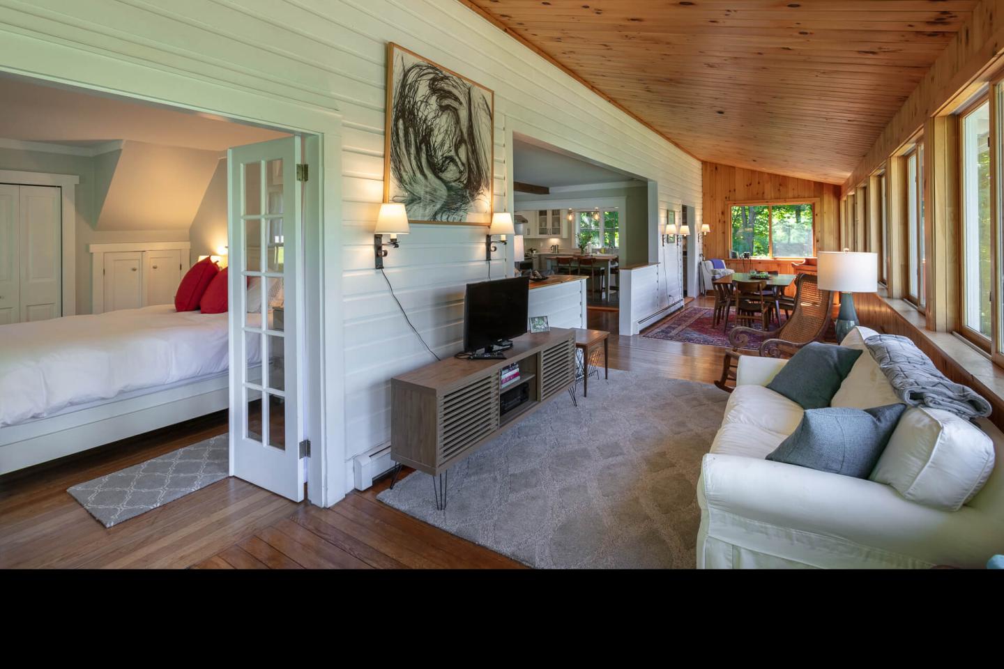 Master bedroom & sunroom