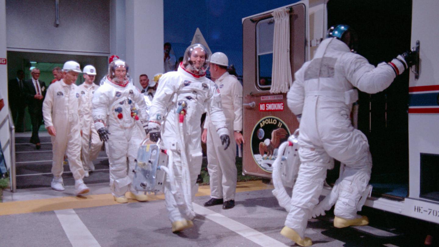 Apollo 11background