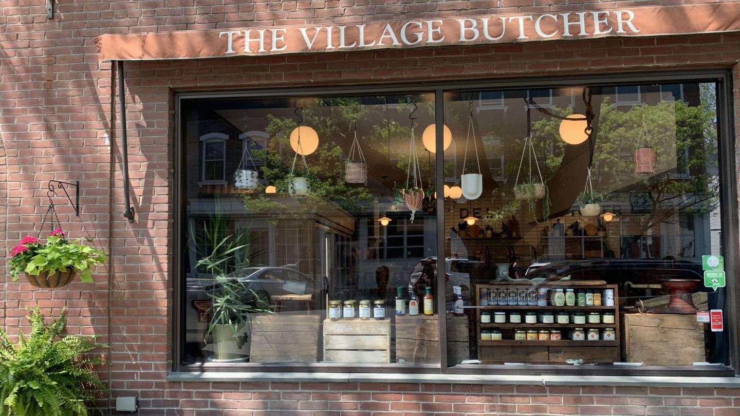 photo of the storefront