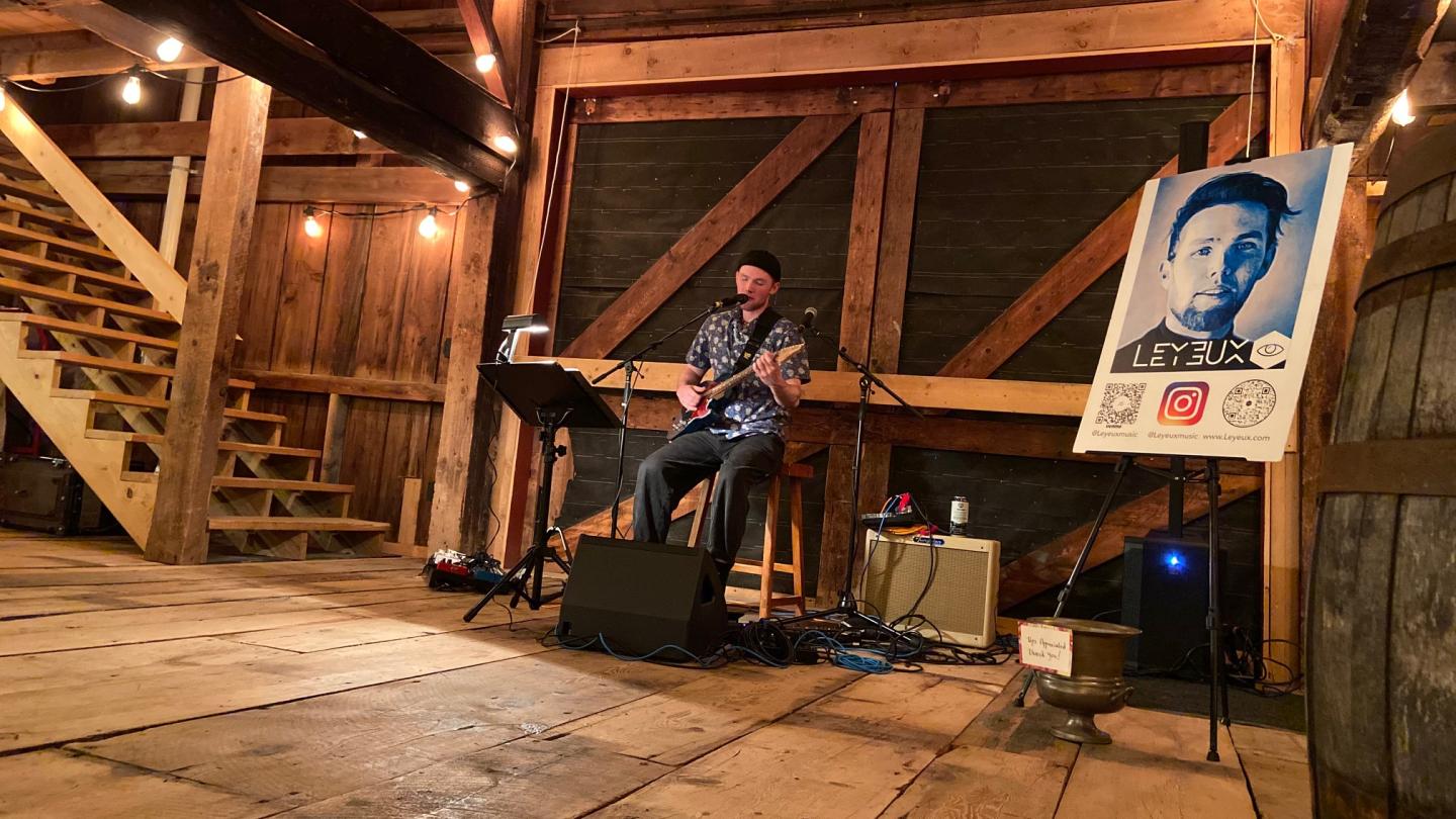 Jack Snyder Live Music
