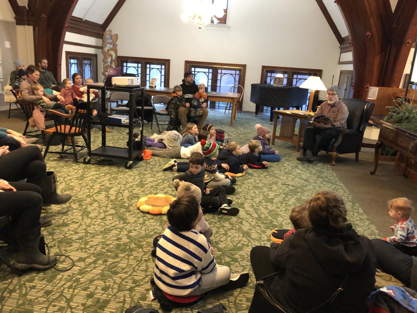 Marv reading holiday stories to children 2023