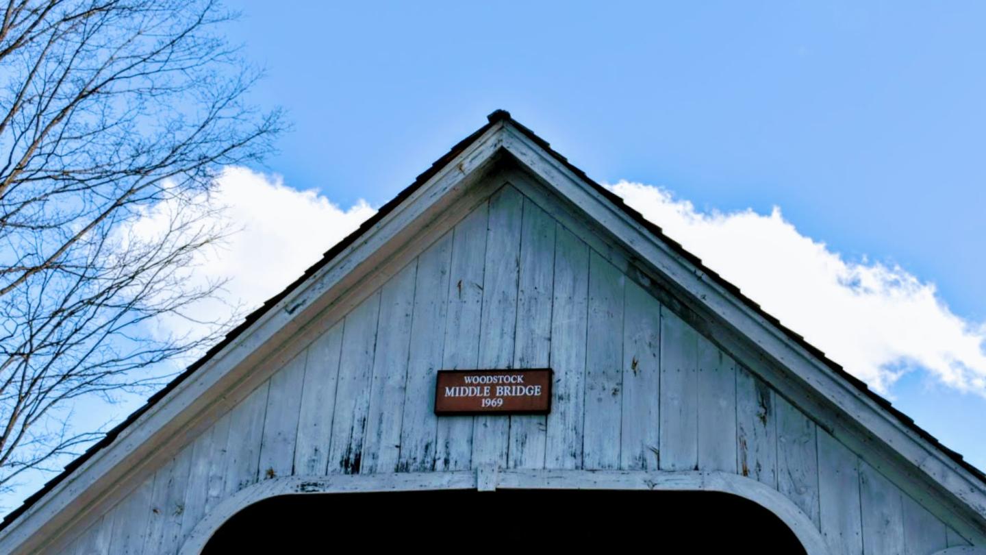 Middle Covered Bridge back view