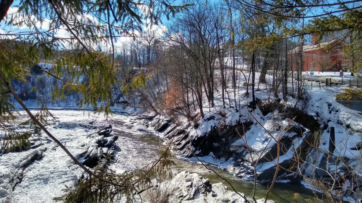 Quechee Covered Bridge view