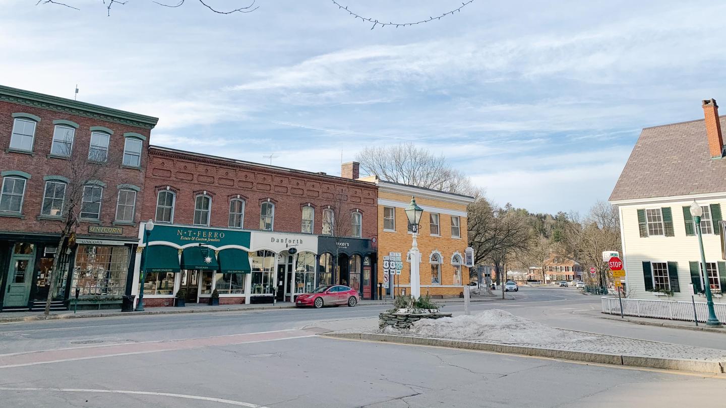 Woodstock Village early Spring
