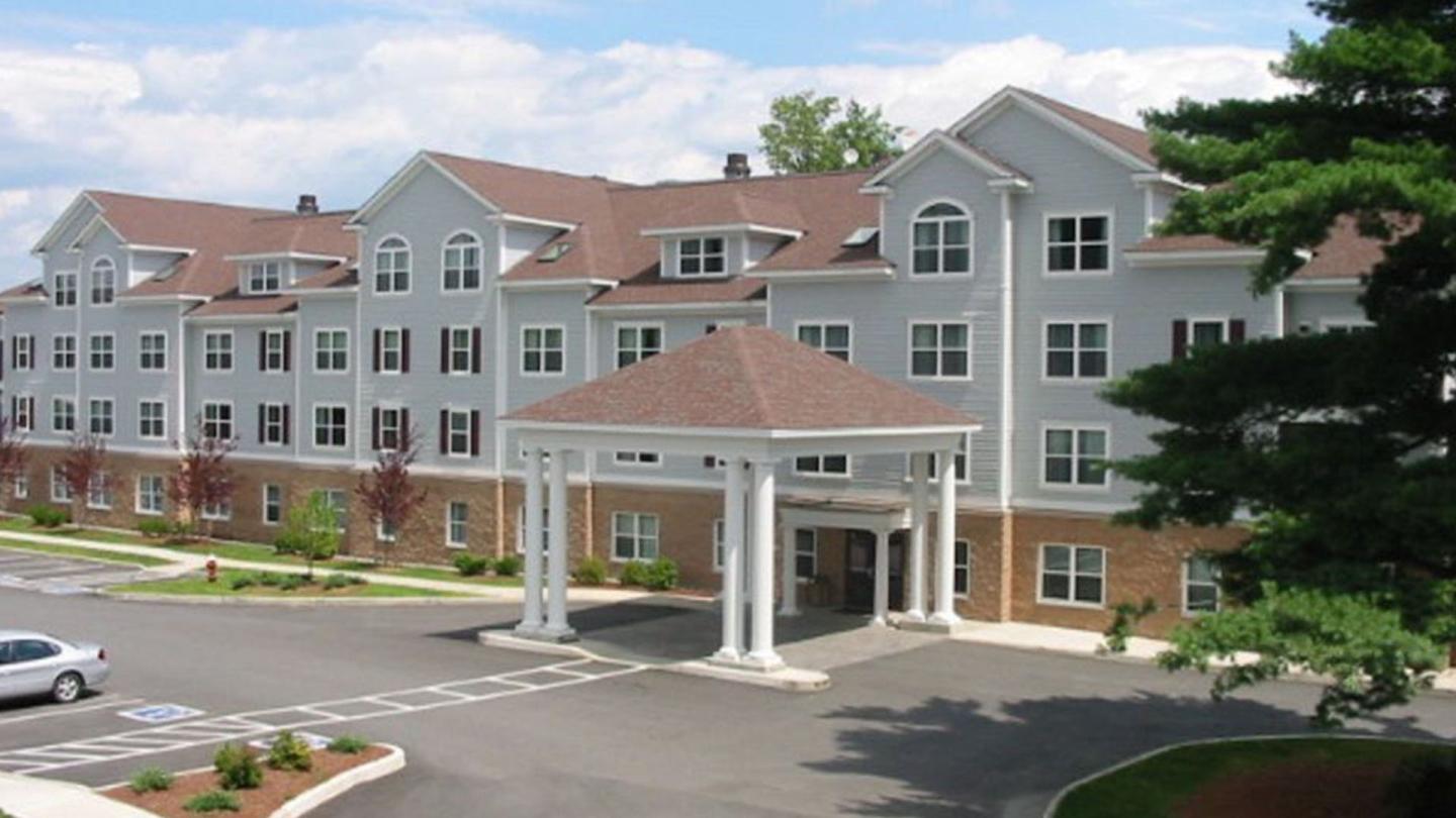 Comfort Suites