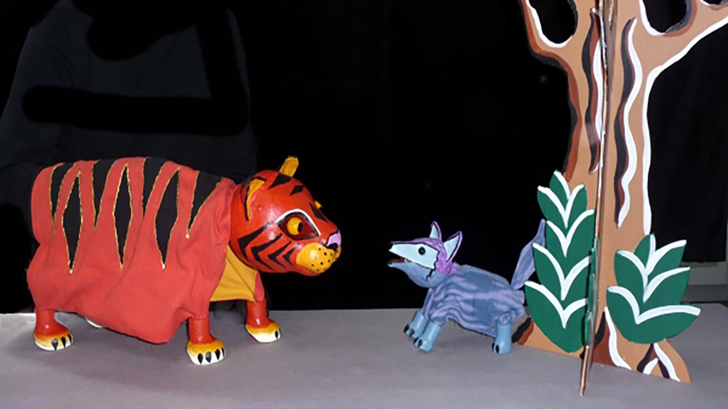 Crabgrass Puppet Theatre presents The Lion & the Mouse and other tales!