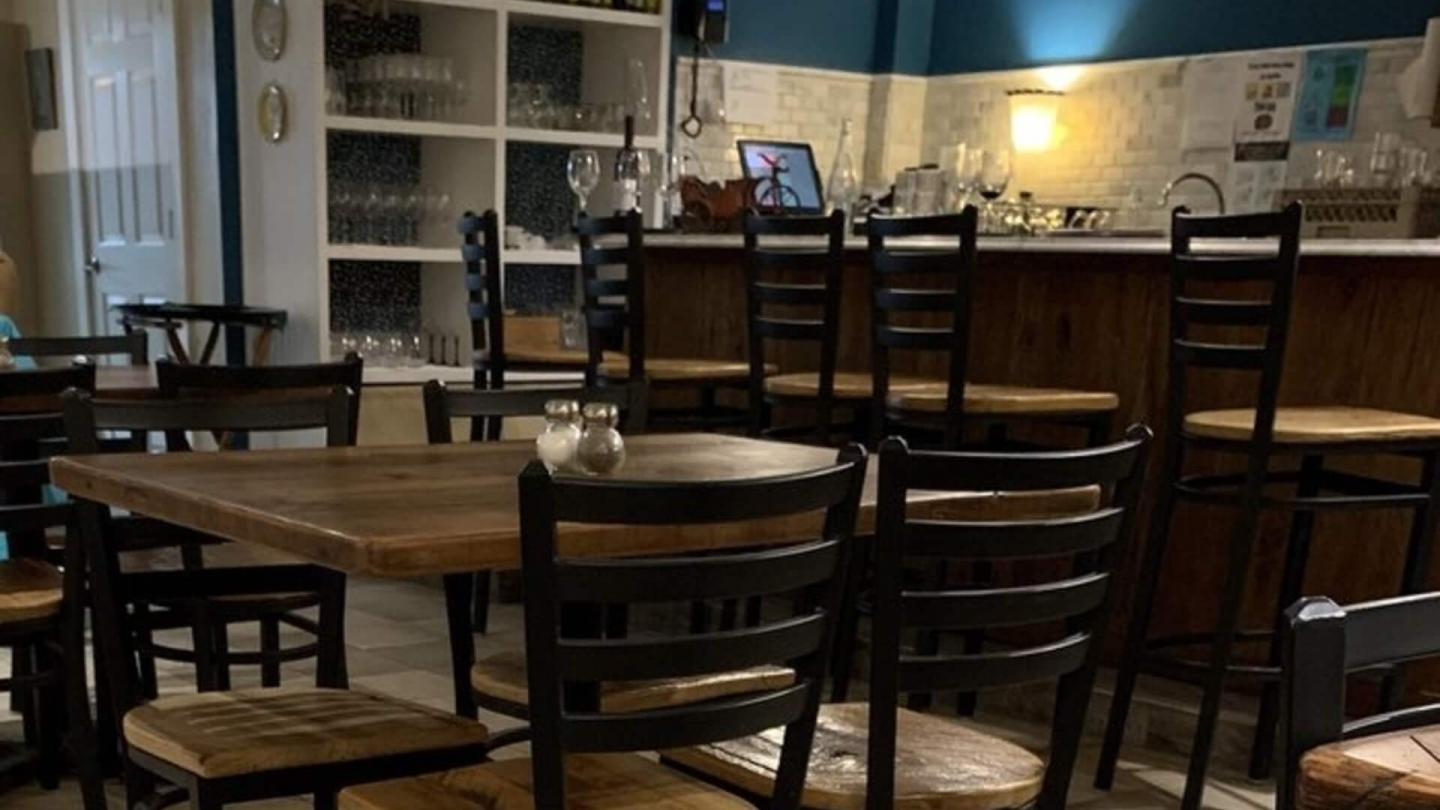 The Daily Catch interior