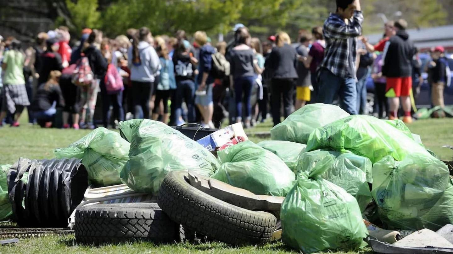 pile of trash
