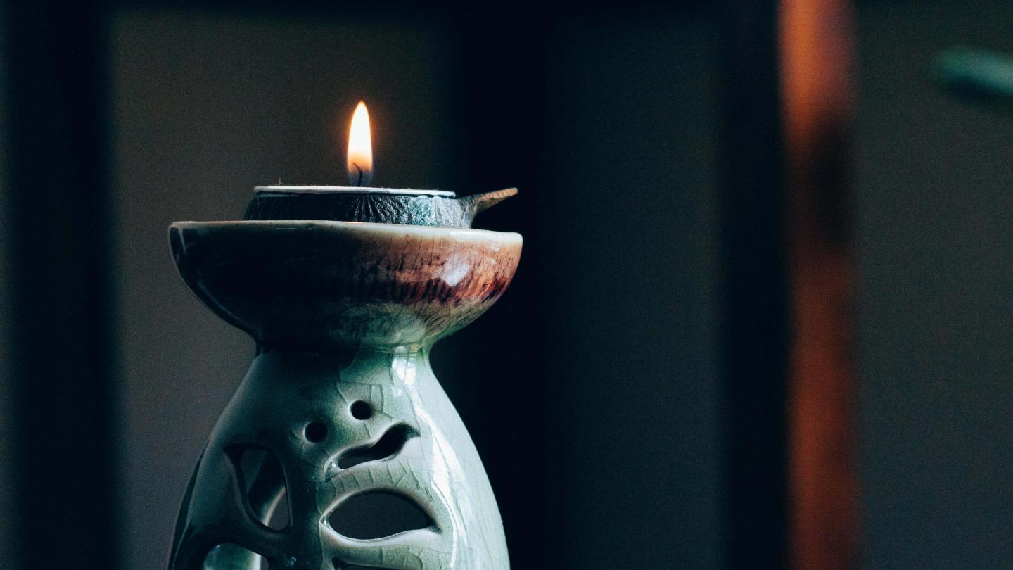 Yoga candle