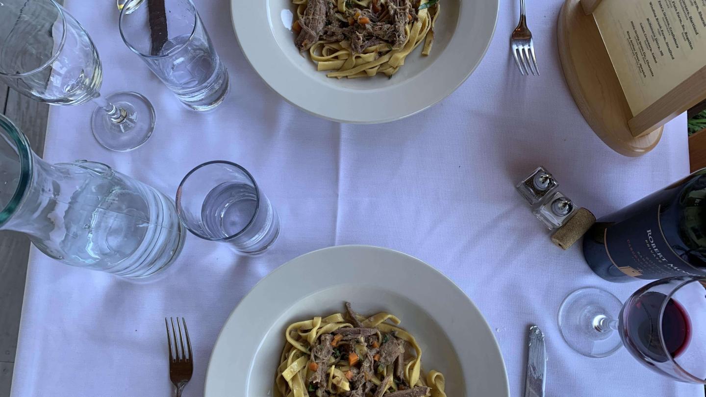 dinner plates