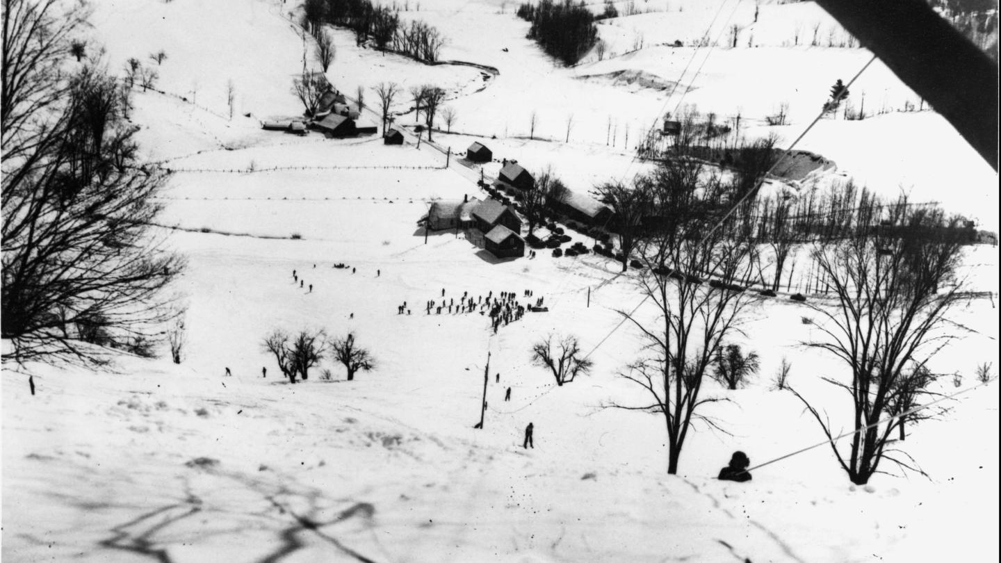 Skiing at Gilbert's Hill