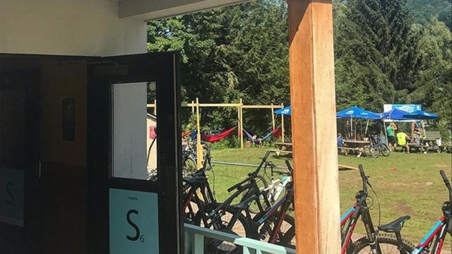 Elemental Bike Shop Suicide Six