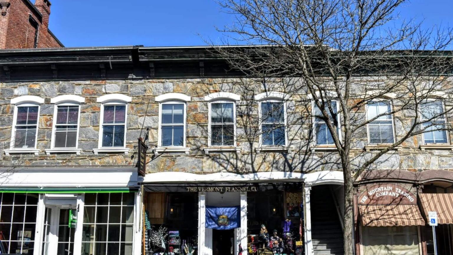 Elm Street Shops
