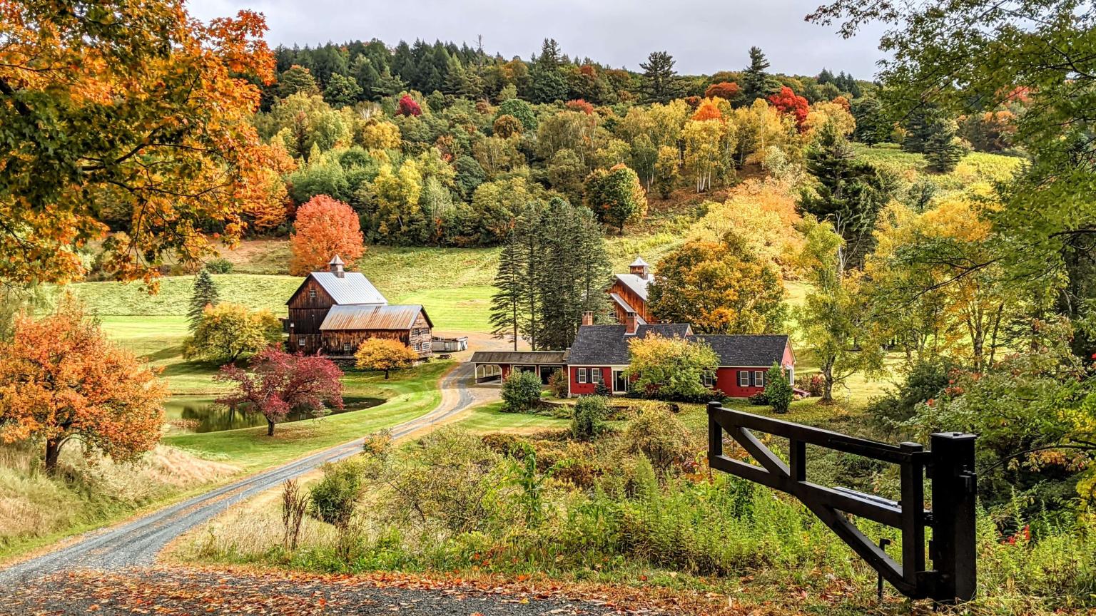 Sleepy Hollow Farm in autumn