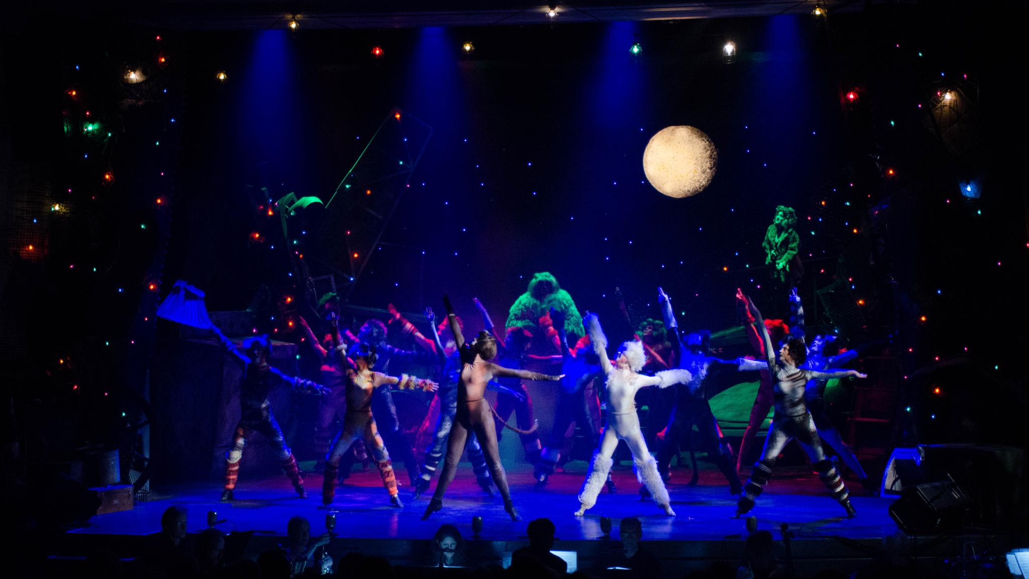 Pentangle Arts, Woodstock Town Hall Theatre Woodstock VT