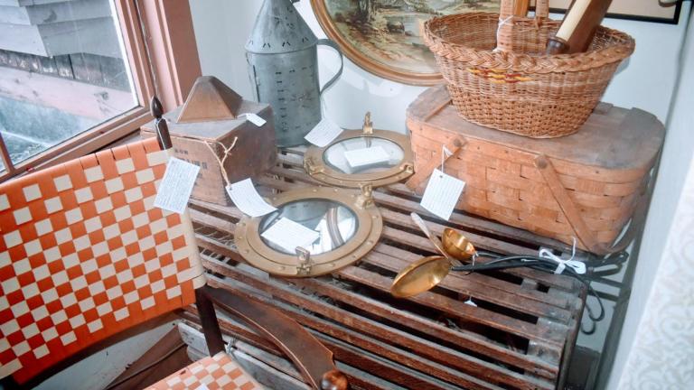 Antiques Collaborative items