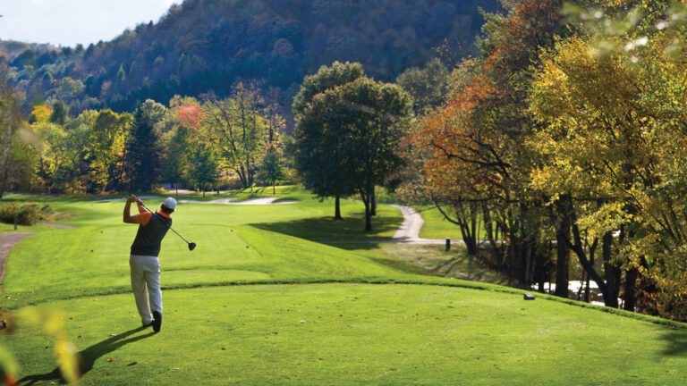 Fall Golf at the Woodstock Inn's Country Club