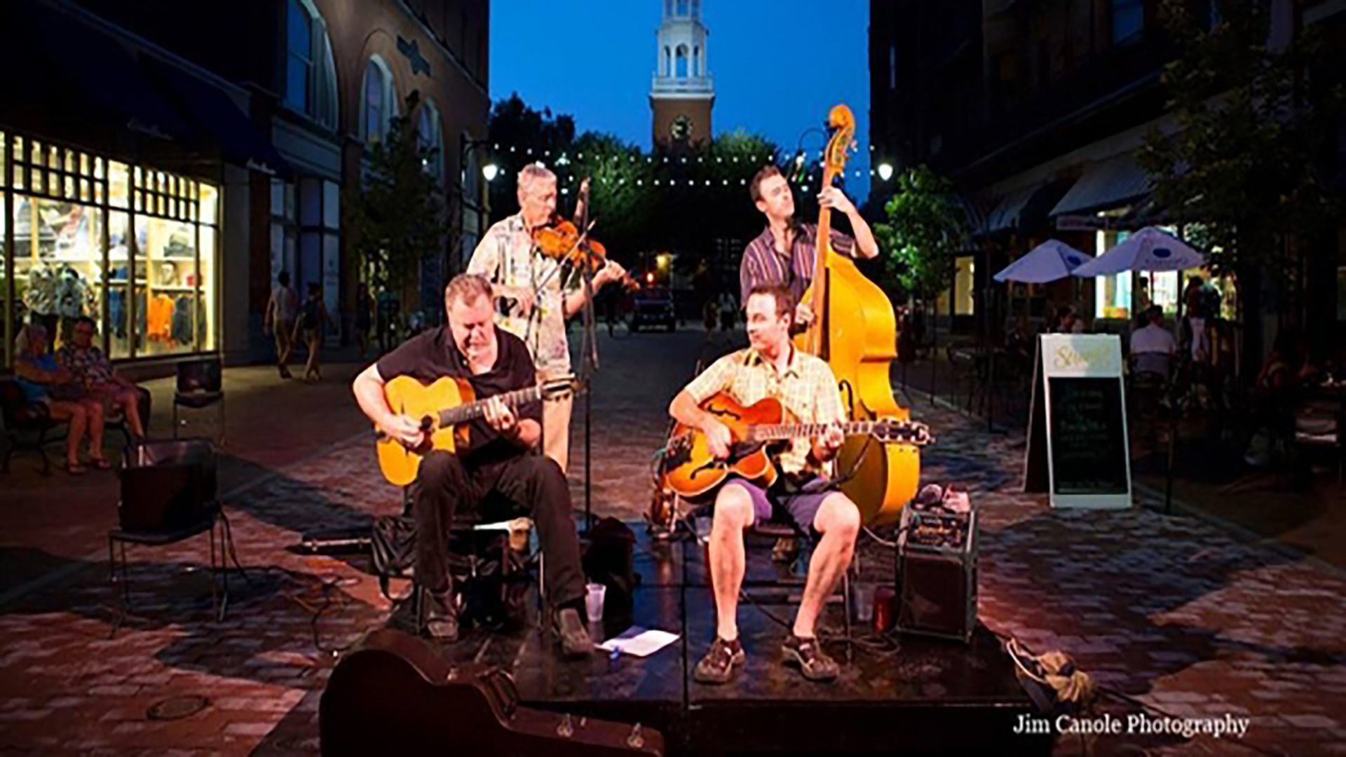 ermont’s hottest acoustic, Hot Club style quartet, Swing Noire makes music that “will entrance and surprise you.” If you haven’t heard this music (especially live) you are in for a treat. Great energy, soul, sophistication, and improvisation are the hallmarks of a Swing Noire performance.