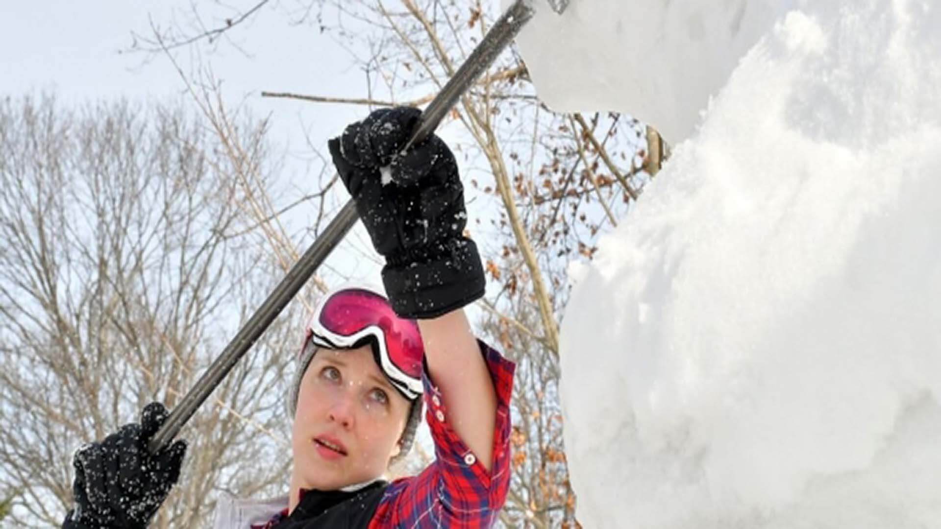 Woodstock Flurry: Vermont Snow Sculpture Festival & Competition