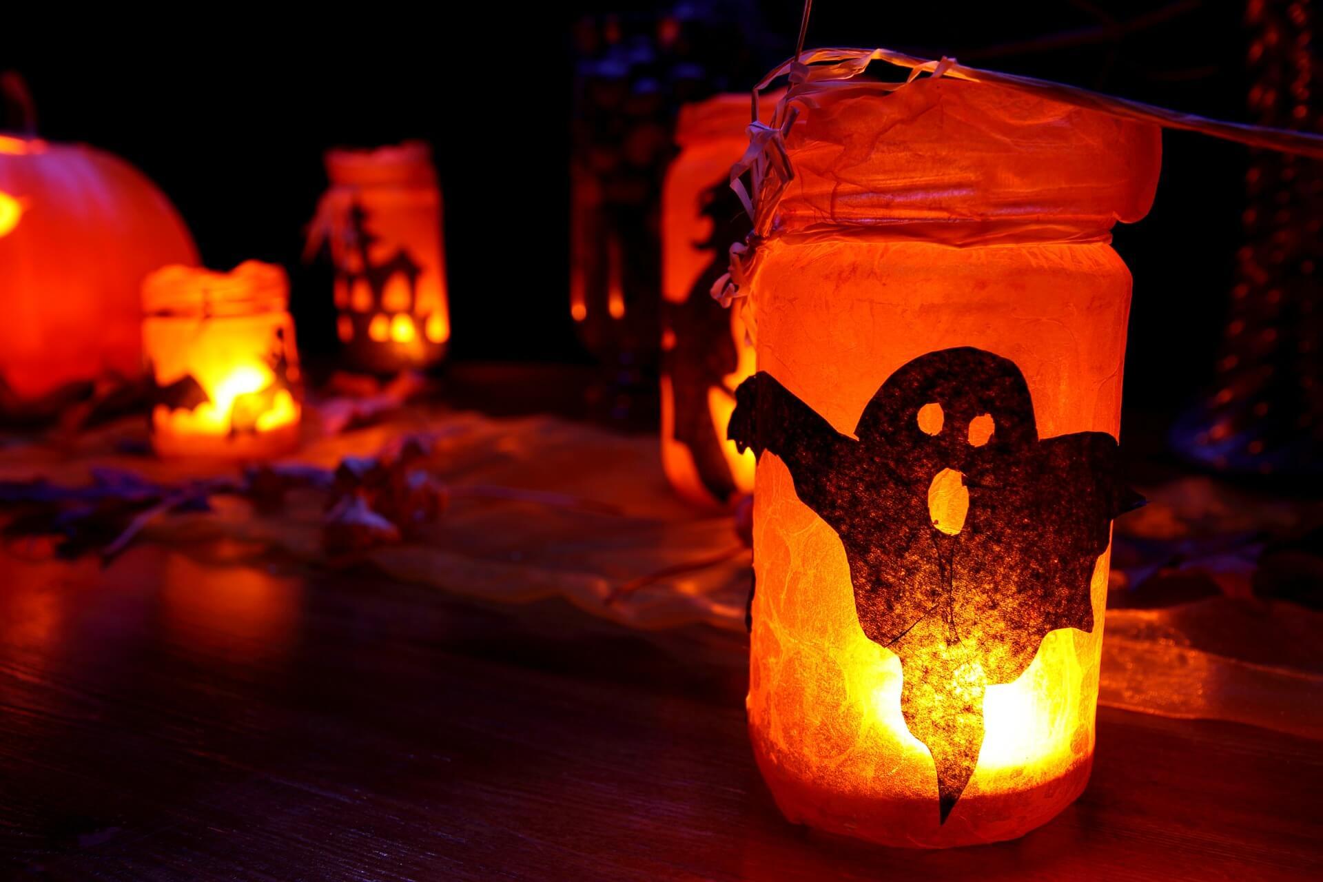 spooky lantern