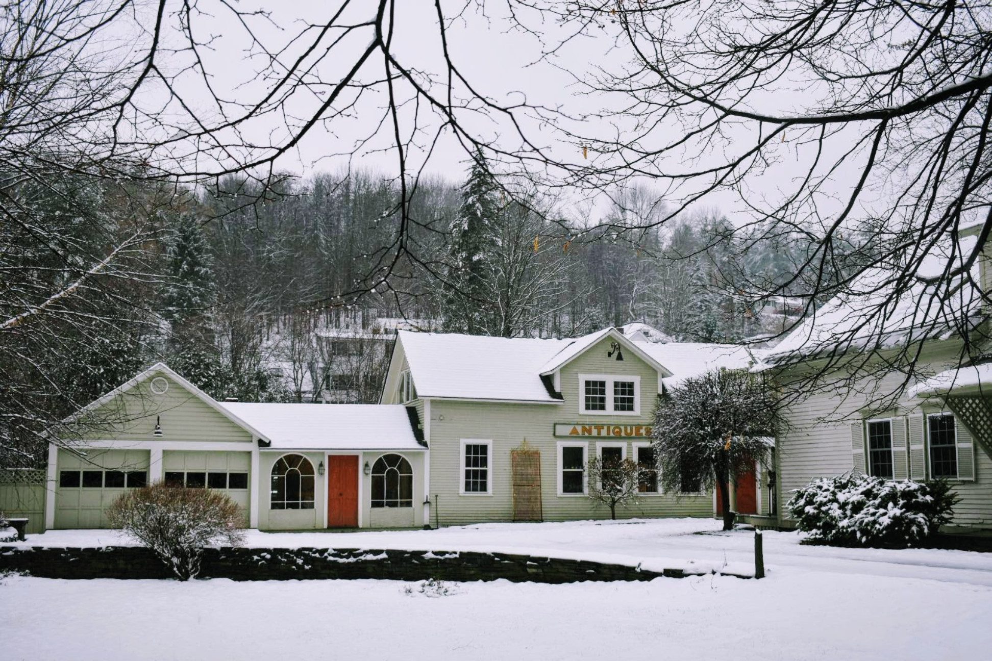 Wigren Barlow Outside