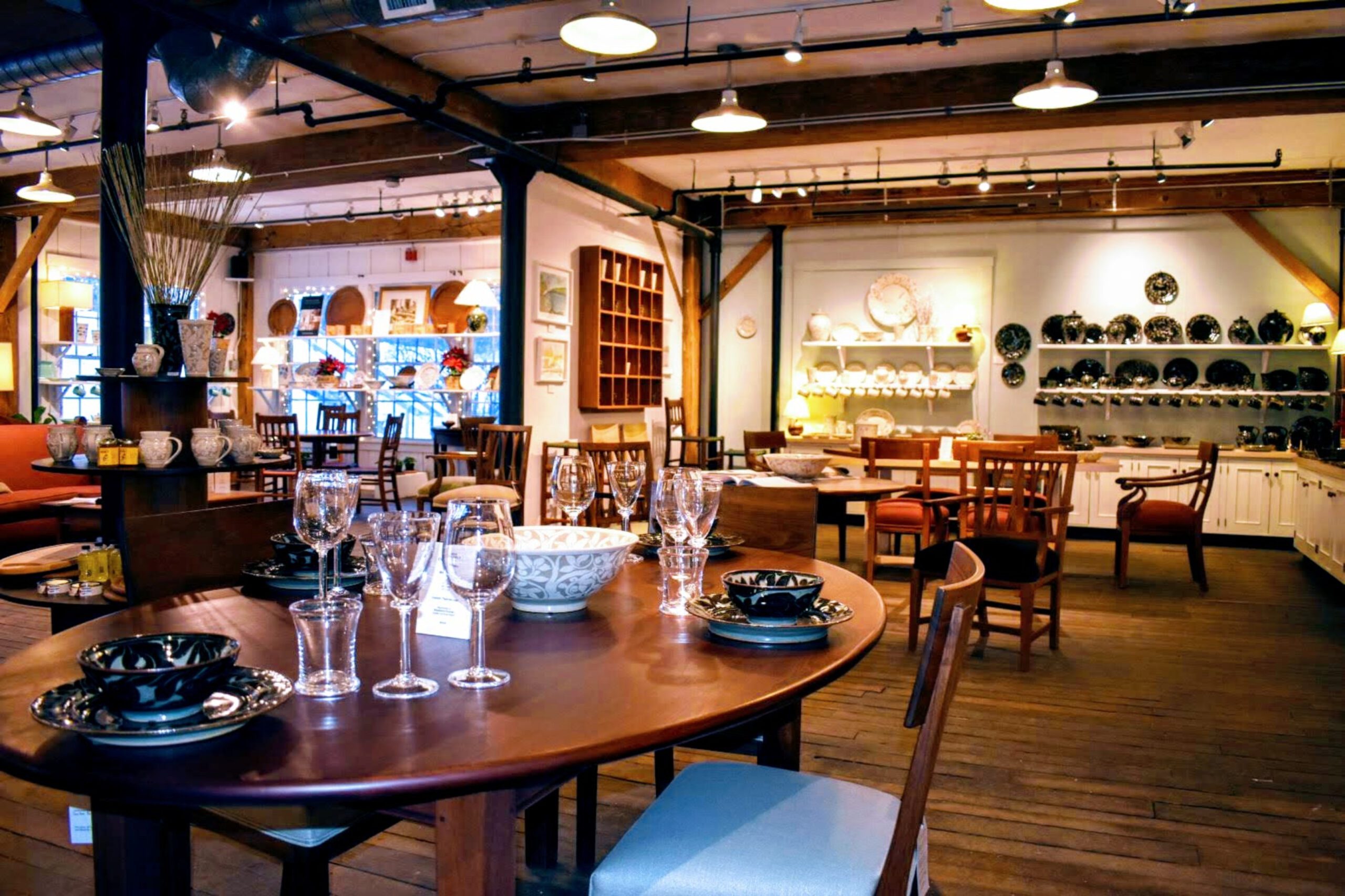 ShackletonThomas inside