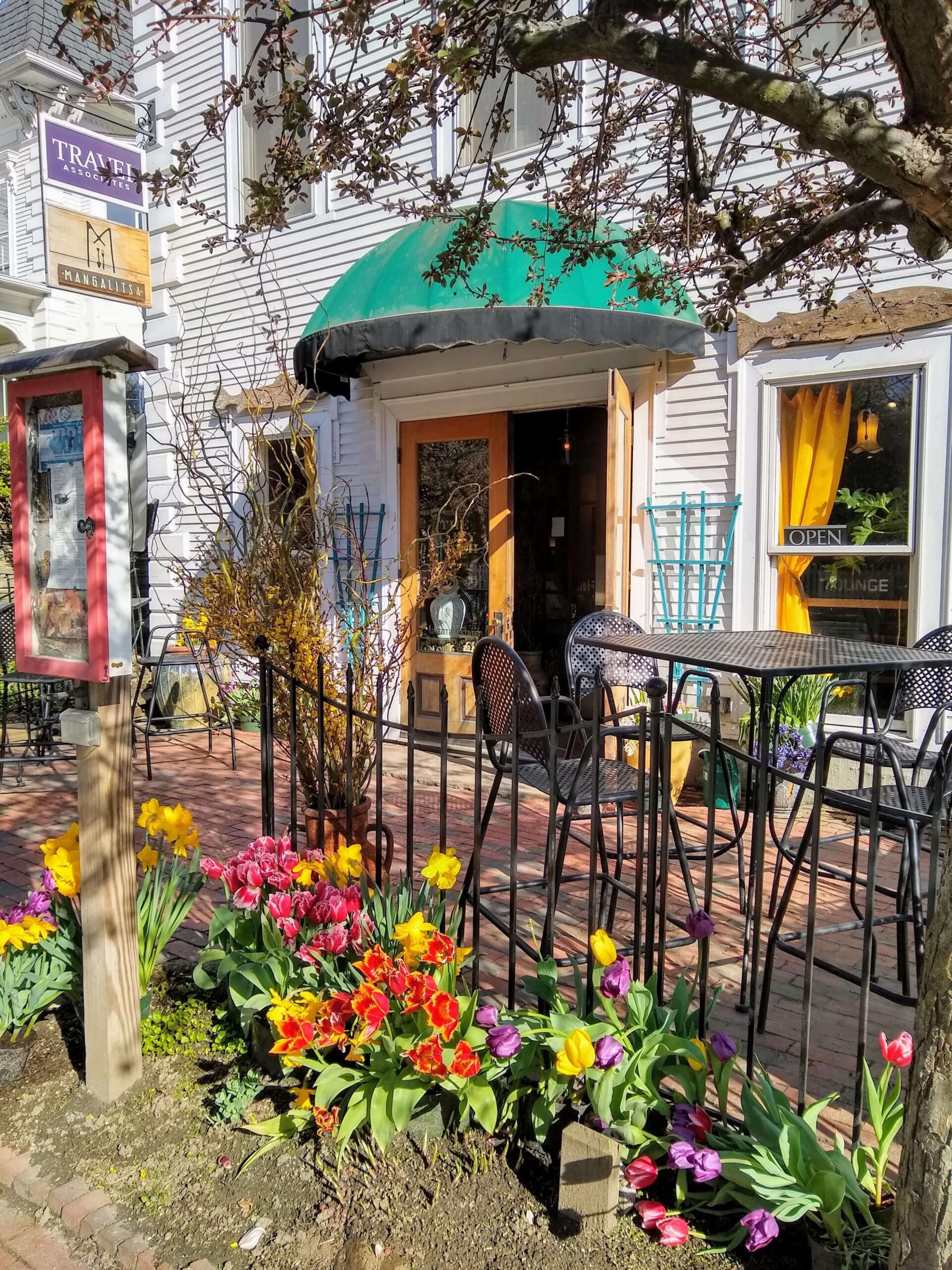 The Daily Catch exterior 