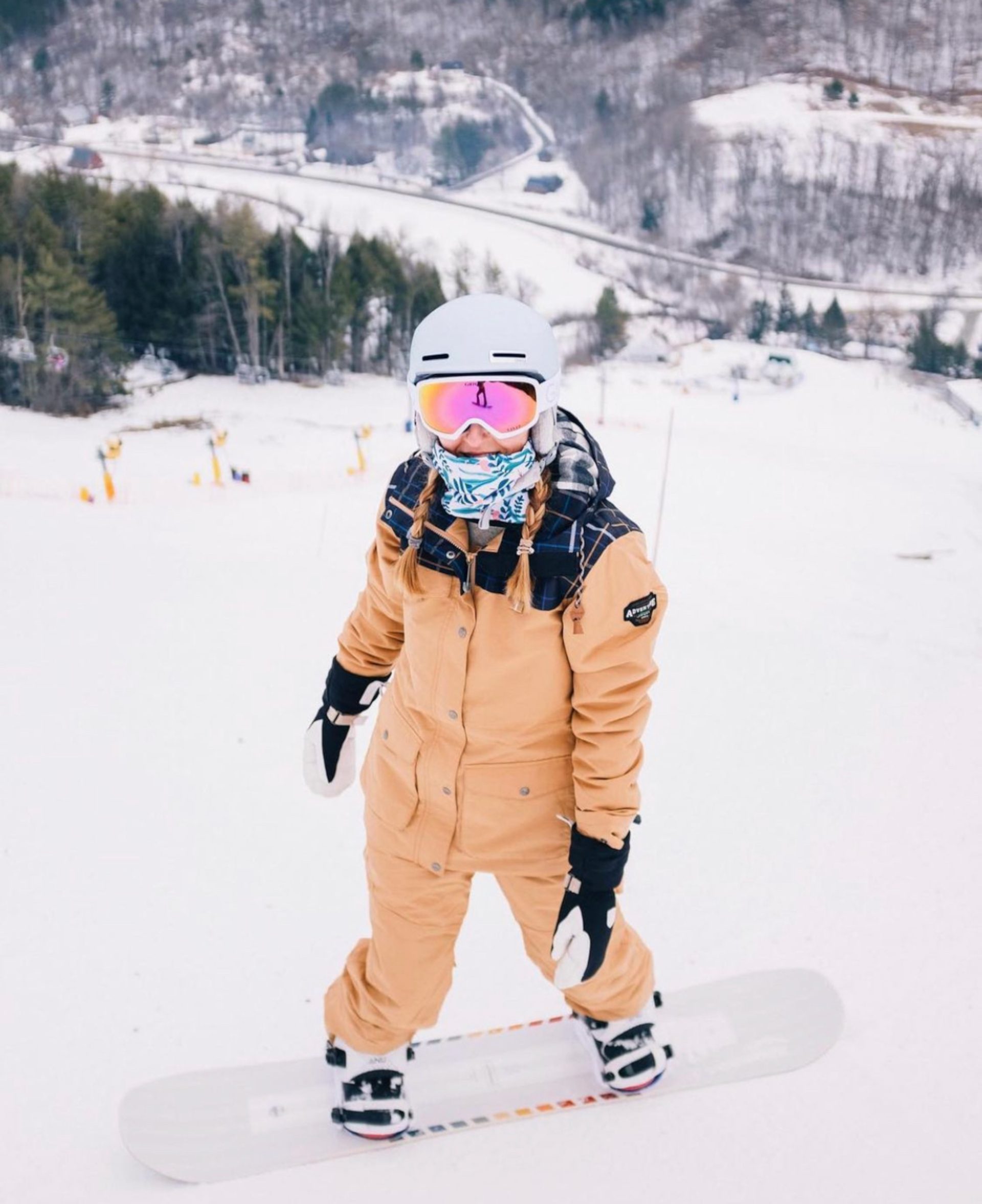 Jess Kirby Snowboarding