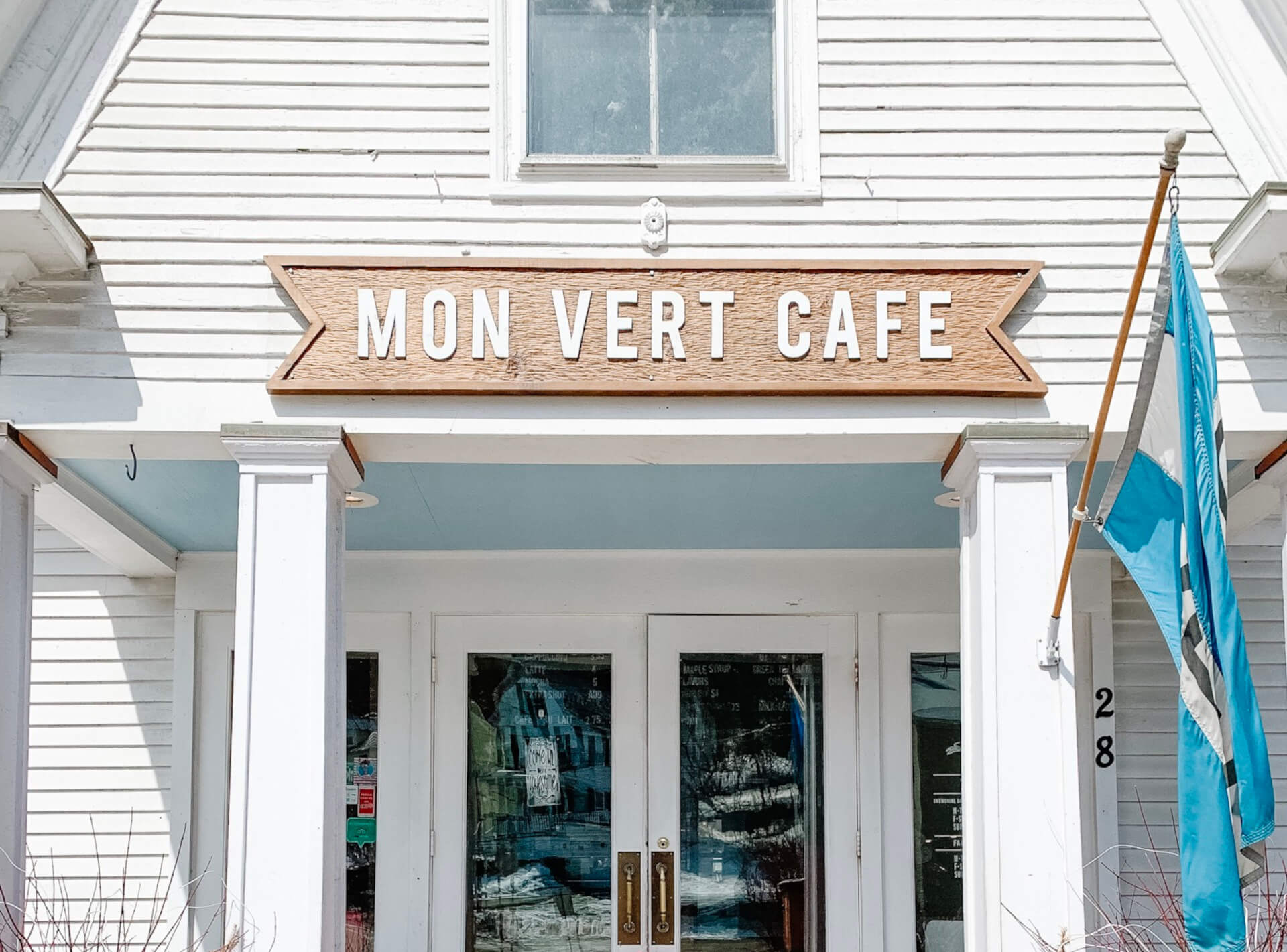 Mon Vert Cafe