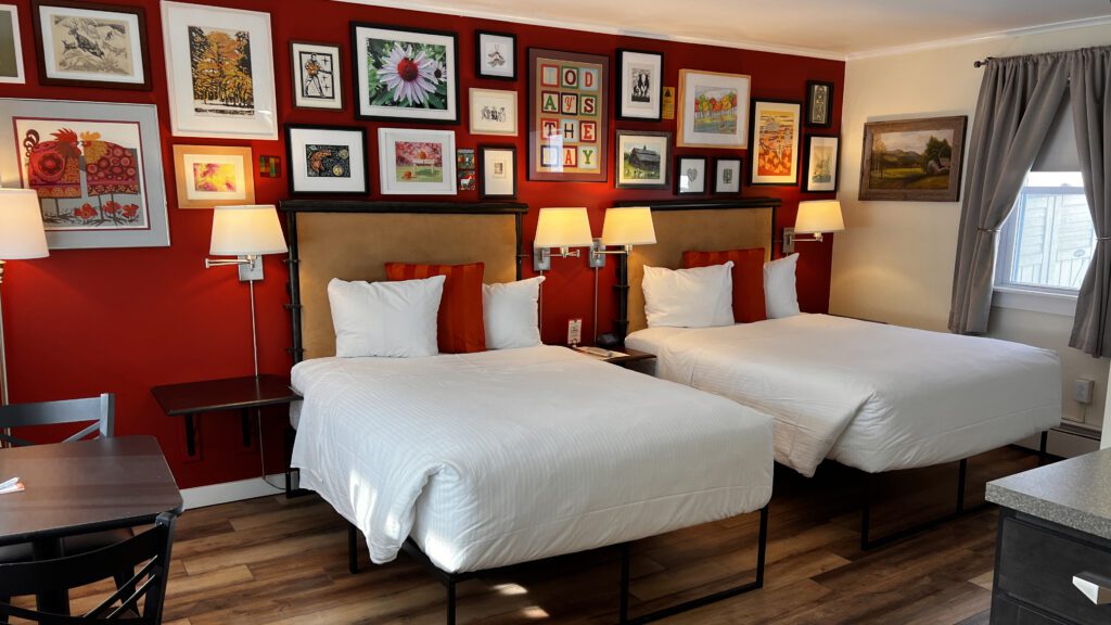 Standard Double-Bed Room