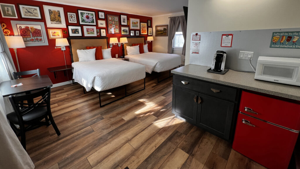 Standard Double-Bed Room