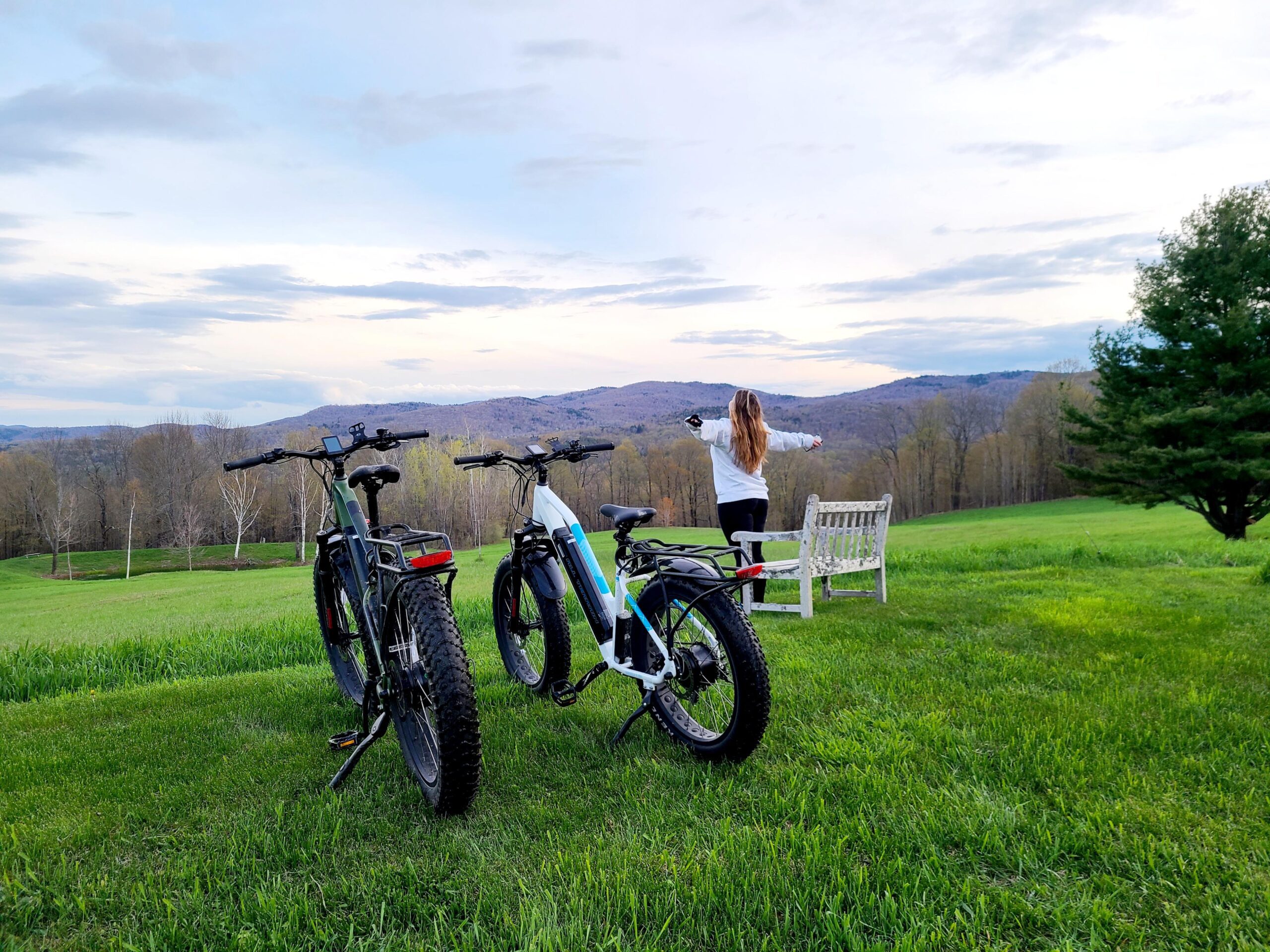 Woodstock Wheels Bench