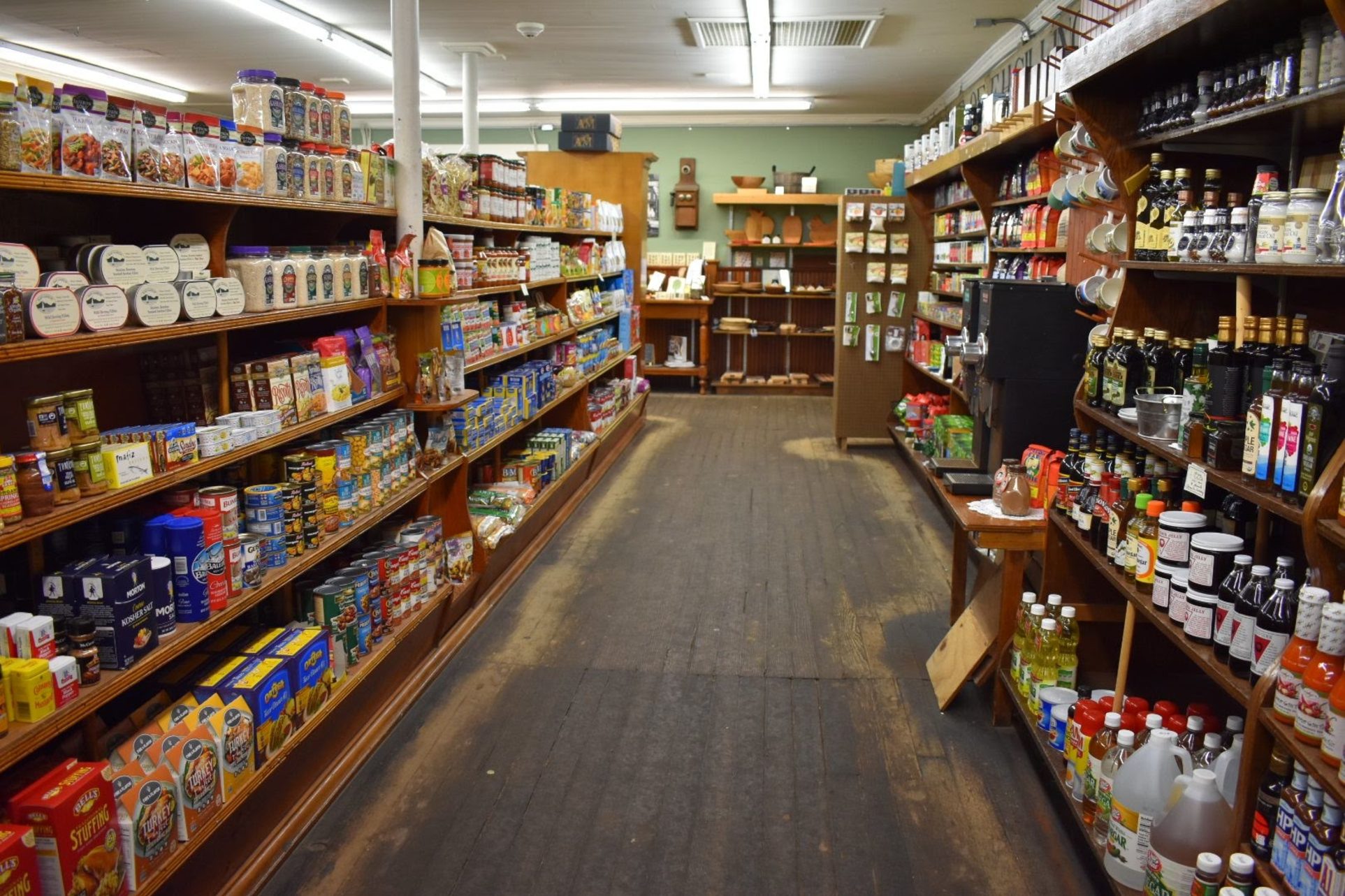 Gillingham's Country Store Inside