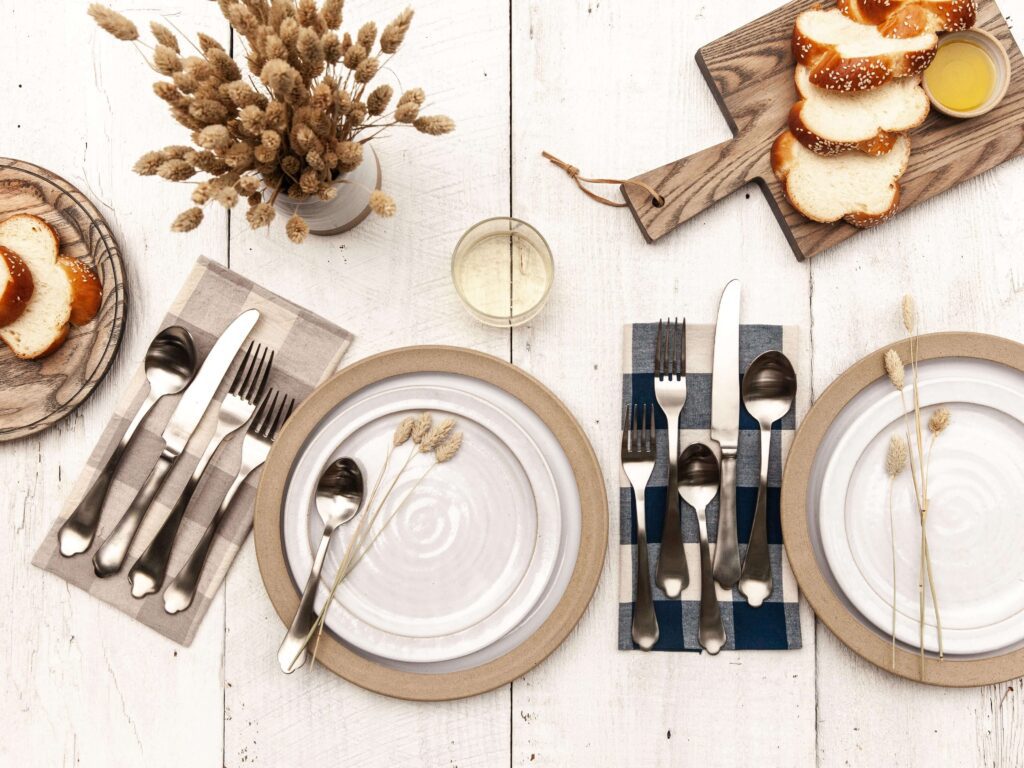 Tablesetting featuring Farmhouse Pottery